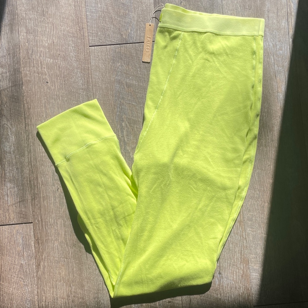 NWT SKIMS Neon Ribbed Cotton Leggings